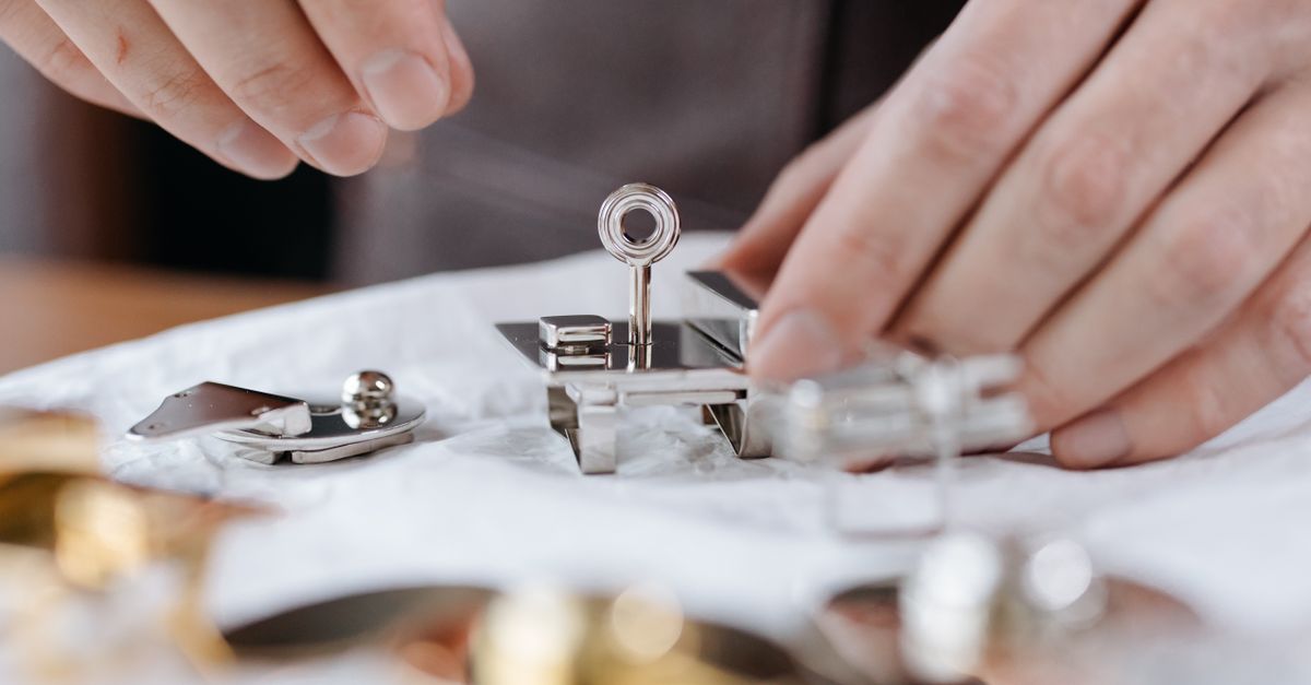 key maker professional — Bound Brook NJ Locksmith
