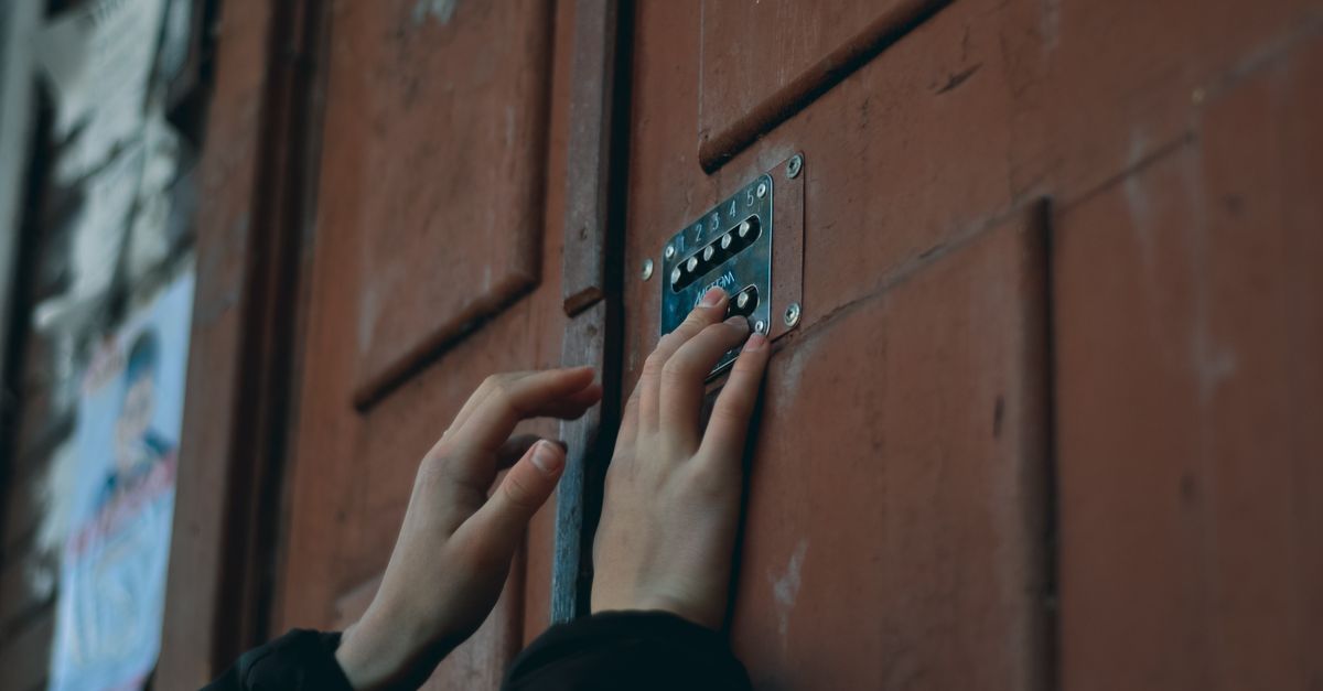 door security hardware — Bound Brook NJ Locksmith